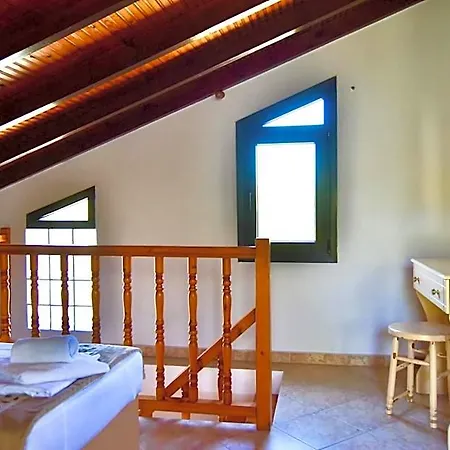 Oneiro Zois 4* Limenas (Thasos)